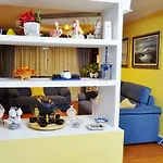 Centro Y Playa Apartment *