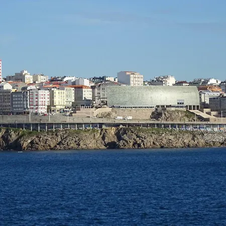 Centro Y Playa Apartment *