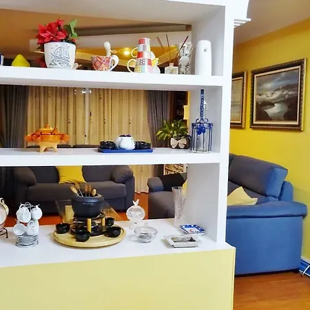 Centro Y Playa Apartment *